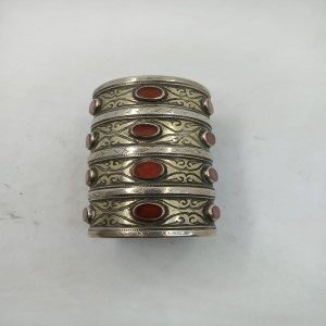 Eski Gümüş Bileklikler